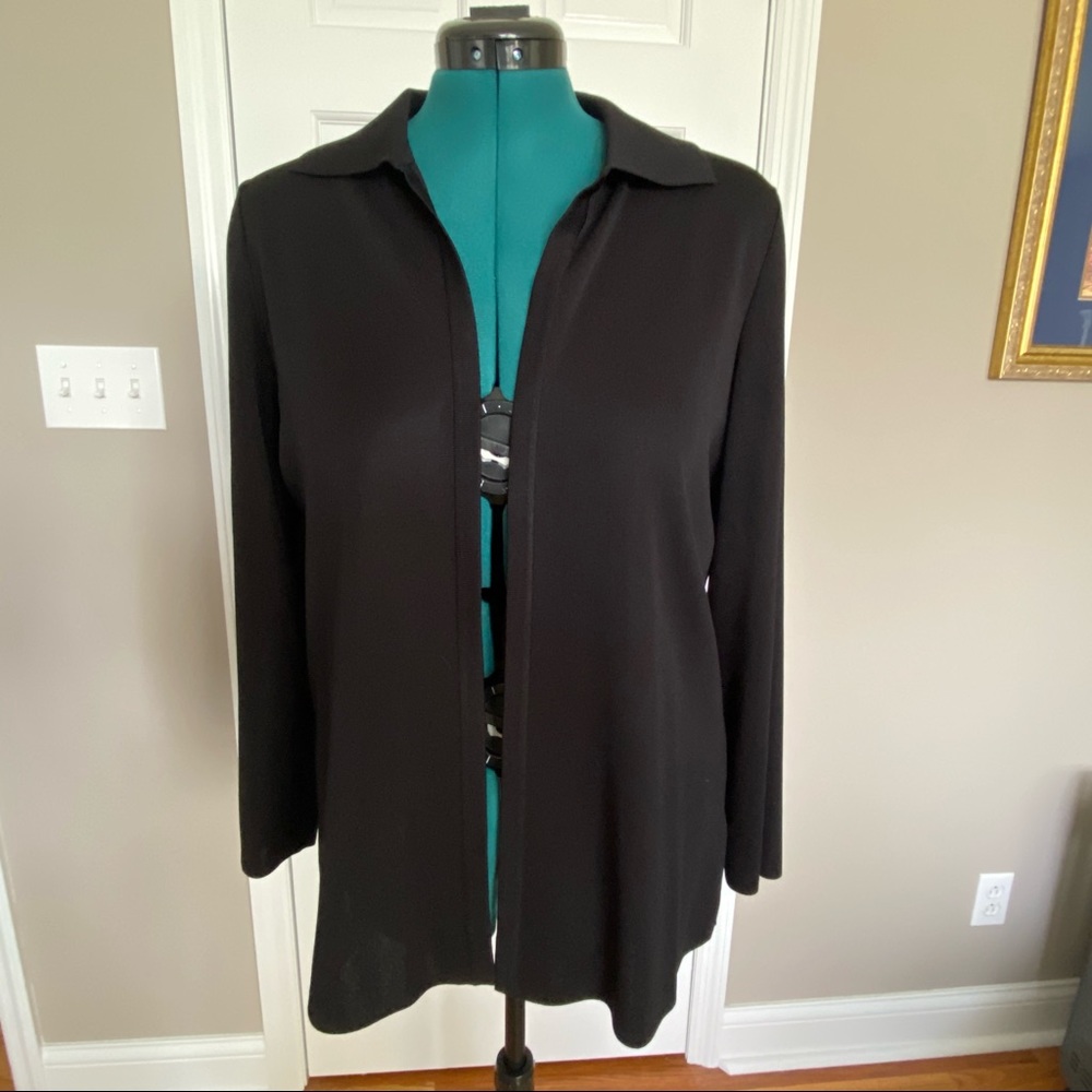 SOLD Misook black knit jacket